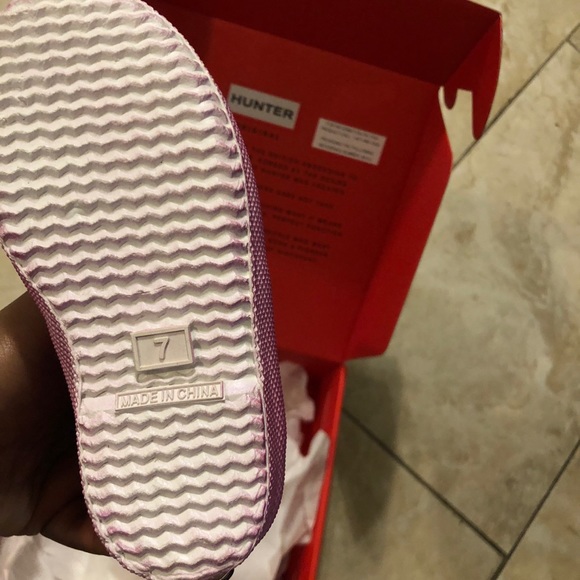 Toddler size 7 Hunter rain boots! - Picture 7 of 7